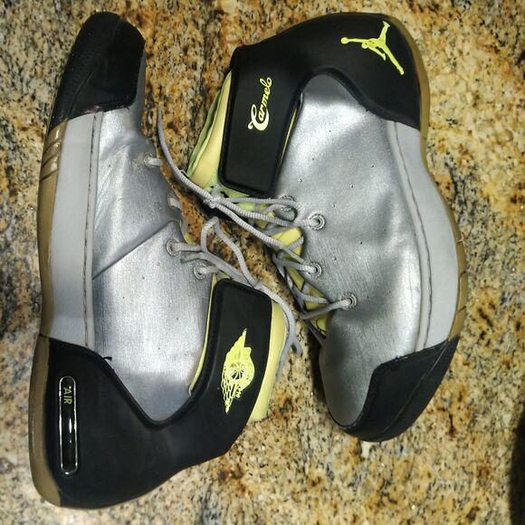 Nike Air Jordan Melo 1.5 Men Sz 10.5 - Wolf Gray Volt 631310-013 Carmelo Anthony - Picture 9 of 12